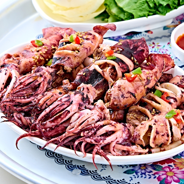 야들야들 녹진한 내장의 총알오징어 500g