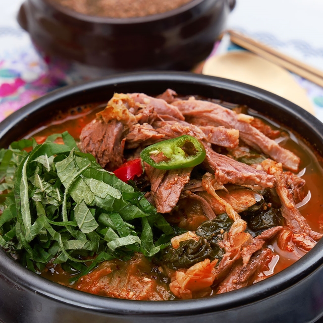 800g*4팩 총 3.2kg!! 푸짐한 흑염소탕 