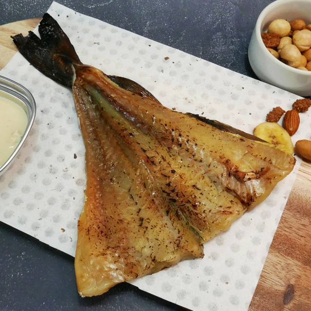 화덕에 구워 더 맛있는 반건조 노가리 300g