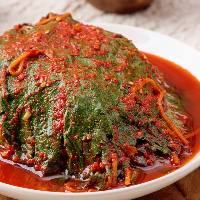 향긋한 매콤함 생깻잎김치 500g