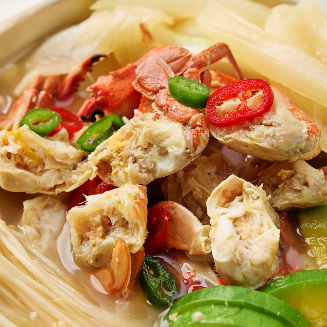 돌게도 된장도 아낌없이 듬뿍 넣은 돌게된장찌개 200g