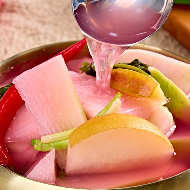 ★한정수량★ 기가 막히게 시원~한 국물! 비트 동치미 